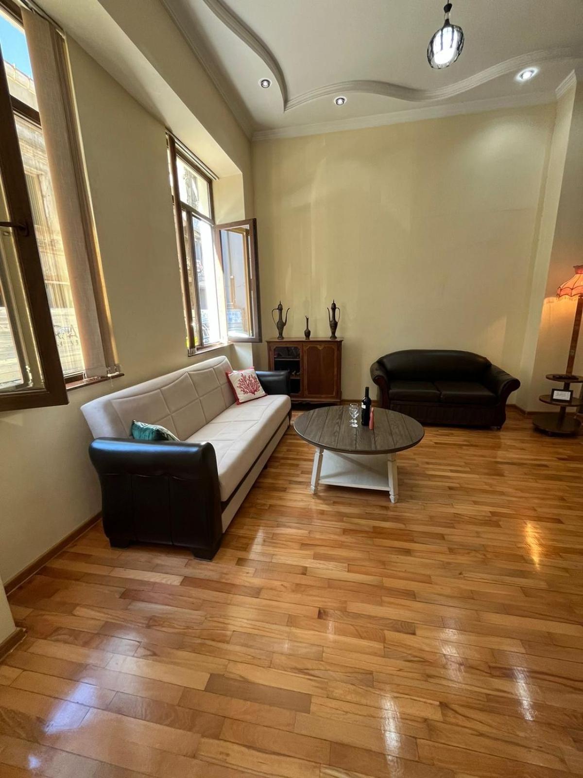 Old Batumi Apartment On Kostava 9 Ngoại thất bức ảnh