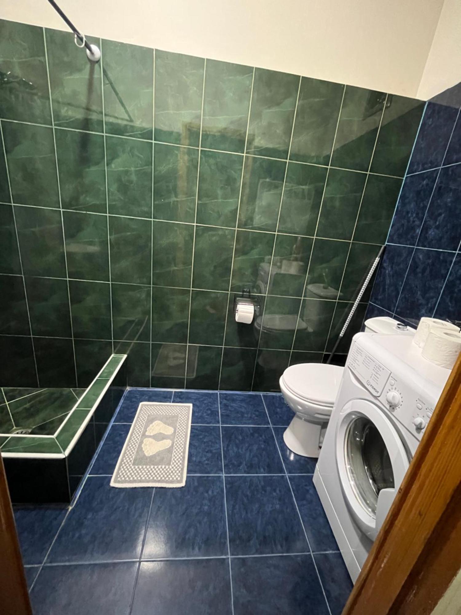 Old Batumi Apartment On Kostava 9 Ngoại thất bức ảnh