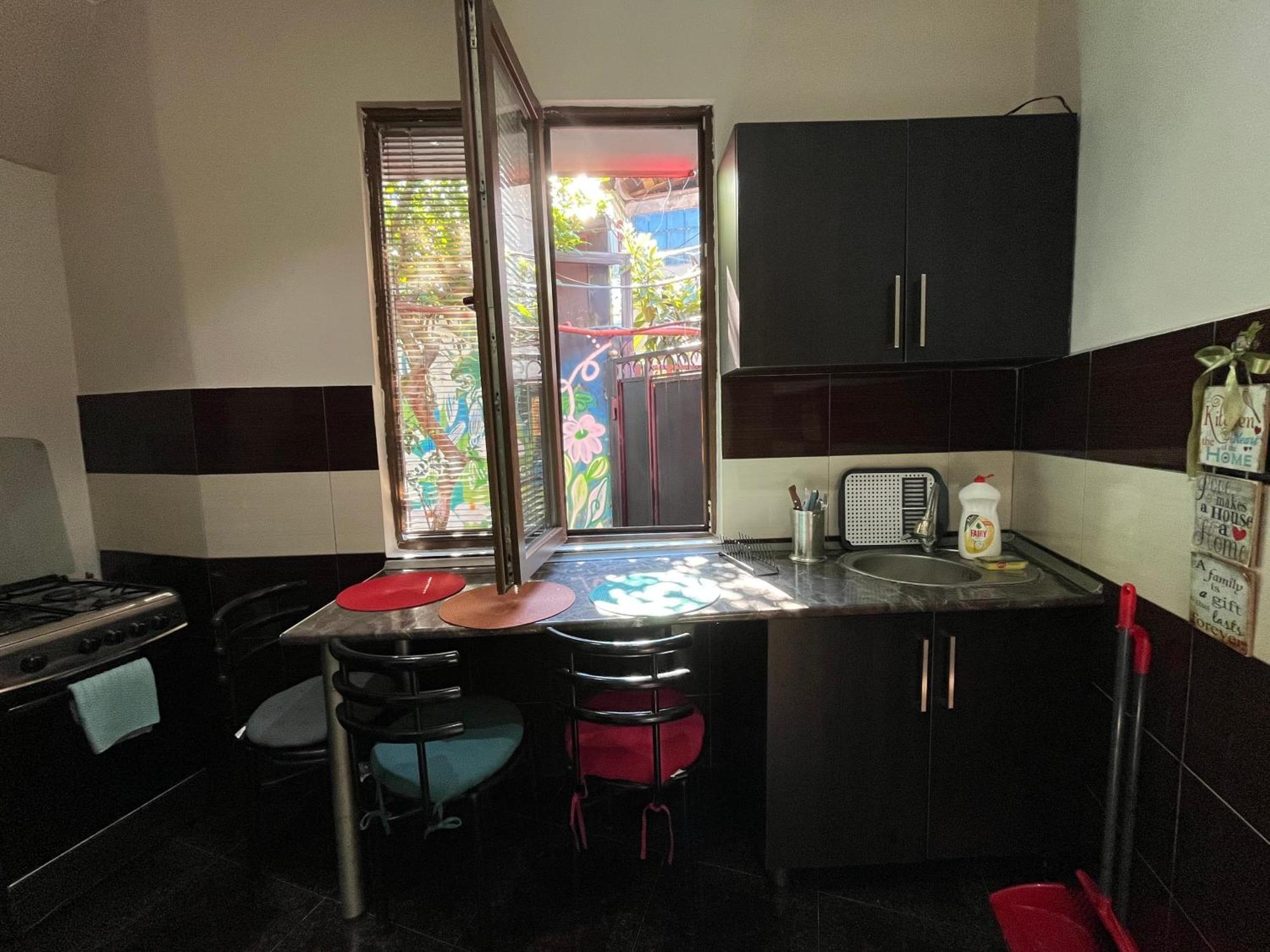 Old Batumi Apartment On Kostava 9 Ngoại thất bức ảnh